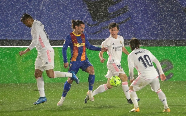 Barca thua trận El Clasico: Vòng xoáy nghi ngờ trở lại