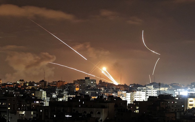 Năng lực biến ống kim loại thành rocket của Hamas