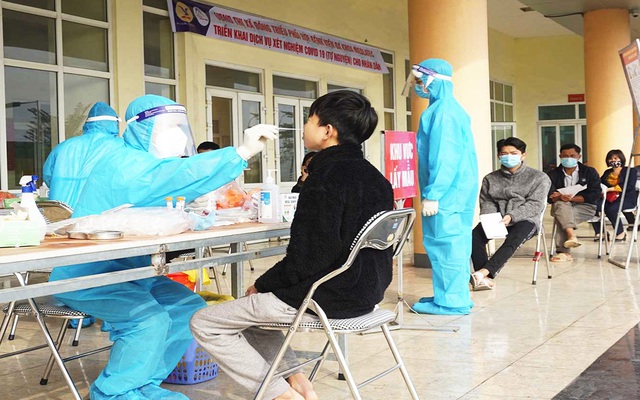 Trà Vinh: Có người nhiễm Covid-19 liên quan đến TP.HCM, lãnh đạo tỉnh chỉ đạo "nóng", kêu gọi người dân hạn chế ra đường