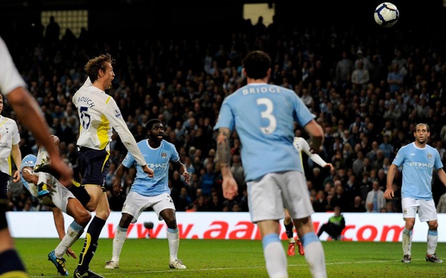 Ngày này năm xưa: Tottenham lần đầu đoạt vé dự Champions League