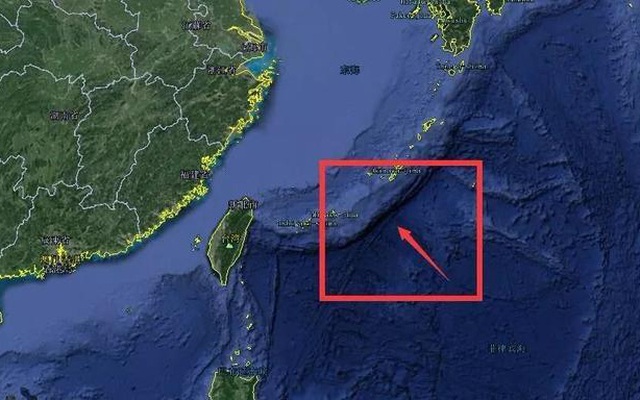 Một hố sâu đường kính 4km được phát hiện trong vùng biển Nhật Bản: Kho báu hay thảm họa tiềm tàng?