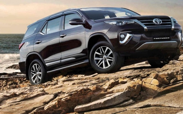 Toyota Fortuner thế hệ mới sẽ có bản Hybrid