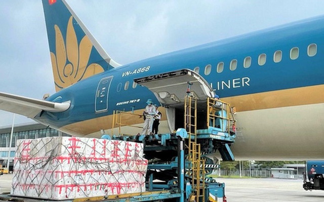 IPP Air Cargo của “vua hàng hiệu” vừa bị lắc đầu từ chối, Vietnam Airlines đã chuẩn bị lập hãng hàng không vận tải ngay sau dịch