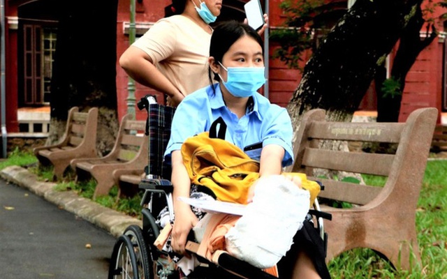 1 thí sinh được đặc cách tốt nghiệp vì bị tai nạn trước kỳ thi THPT