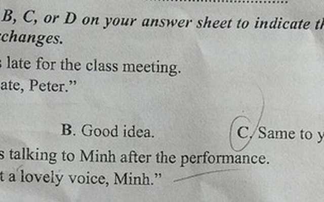 Câu hỏi thi Tiếng Anh tưởng dễ ăn, nhưng nhiều thí sinh vẫn mắc 'cú lừa', về dịch bài mà ôm đầu tiếc nuối
