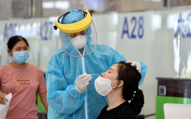 Trưa ngày 12/8, Hà Nội phát hiện thêm 26 ca mắc Covid-19, trong đó đa phần ở khu cách ly