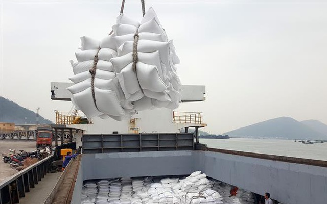 Hà Nội tặng TP HCM 5 nghìn tấn gạo, Bình Dương 1 nghìn tấn gạo