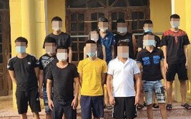 Hà Nội: Phát hiện 11 nam, 1 nữ tụ tập trong nhà nghỉ sử dụng ma túy