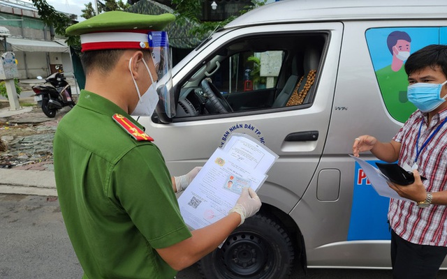 KHẨN: TP HCM hướng dẫn mới về giấy nhận diện cho xe tải chở hàng