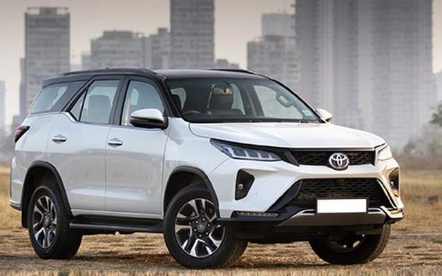 Bạn có thể mua Toyota Fortuner hoặc Corolla Cross bằng ngô và đậu nành tại quốc gia này