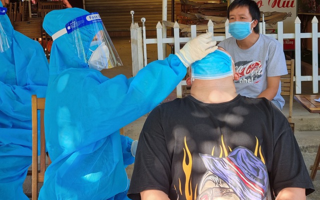Đà Nẵng phát hiện 1 gia đình 5 người nhiễm SARS-CoV-2