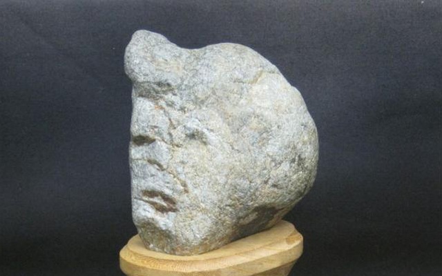 Bảo tàng của những viên đá hình mặt người kỳ dị ở Nhật Bản