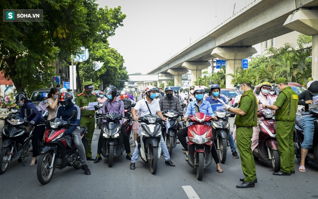 NÓNG: 10 quận, huyện tại Hà Nội tiếp tục giãn cách xã hội từ ngày 6/9