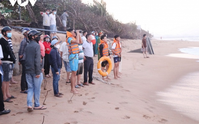 2 học sinh ở Phú Yên mất tích khi tắm biển