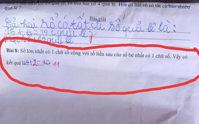 Phép tính 9+1=10 của học sinh bị gạch sai, cô giáo đưa ra đáp án khiến cư dân mạng tròn mắt ngạc nhiên