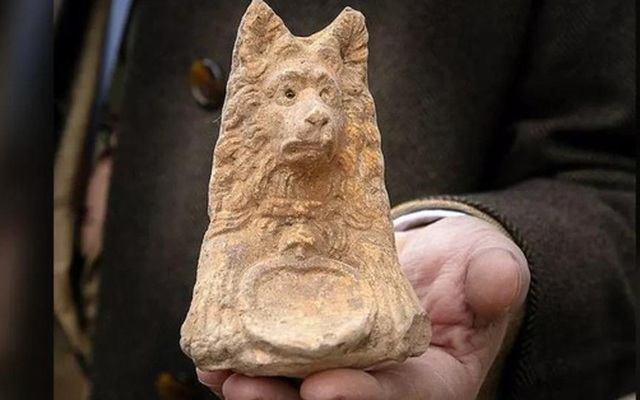 Bí ẩn tượng đầu chó 2.000 tuổi chôn dưới mặt đường: Lối vào "thế giới người chết"