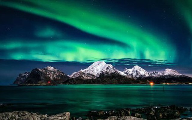 Đất nước gần Bắc Cực trở thành điểm 'săn' cực quang lý tưởng nhất thế giới