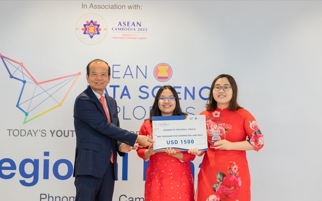 Sinh viên Việt Nam giành ngôi quán quân cuộc thi Khám phá Khoa học số ASEAN 2022
