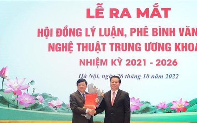 Ông Nguyễn Thế Kỷ giữ chức Chủ tịch Hội đồng Lý luận, phê bình văn học, nghệ thuật