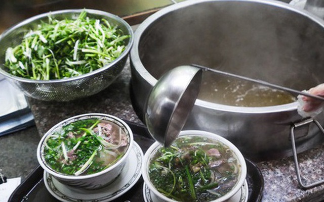 Ốm thì ăn phở, thật hay đùa?