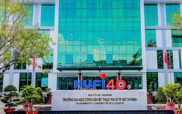 Một trường đại học thưởng Tết cùng mức 20 triệu đồng từ hiệu trưởng đến tạp vụ