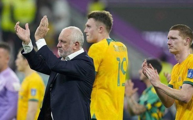 HLV tuyển Australia bỏ ngỏ khả năng chia tay ngay sau World Cup