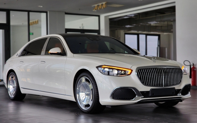 Mercedes-Maybach S 450 chính hãng về đại lý: Giá 8,2 tỷ đồng, phiên bản 'hợp ví' hơn cho khách Việt