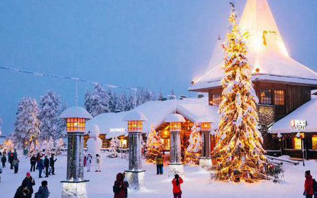 Cận cảnh "ngôi làng ông già Noel" đẹp như cổ tích, tuyết trắng rơi 6 tháng ở Phần Lan