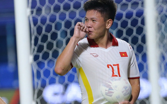 Phía sau màn ăn mừng đặc biệt của cầu thủ ấn định chiến thắng 7-0 cho U23 Việt Nam