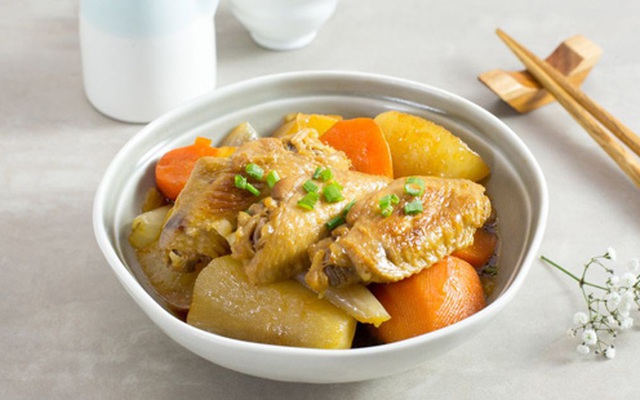 Món ăn ngon mỗi ngày: Củ cải trắng hầm thịt gà ngon, hấp dẫn