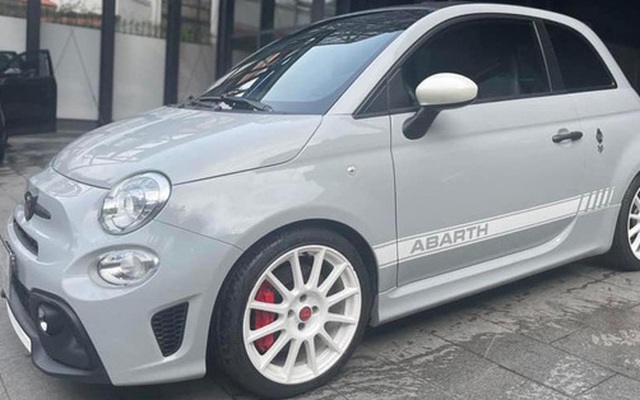 Sau 3 năm, hàng hiếm Fiat 500 Abarth 595 Esseesse được rao bán kèm khẳng định từ chủ xe: ‘Tiết kiệm hơn 1 tỷ so với xe mới’