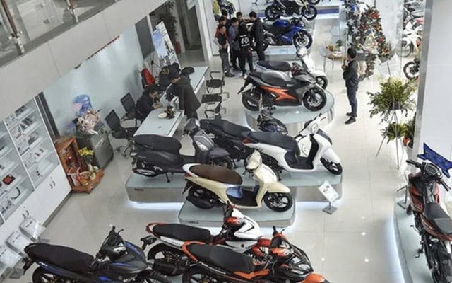 Tại sao thị trường xe máy xăng sụt giảm 3 năm liên tiếp?