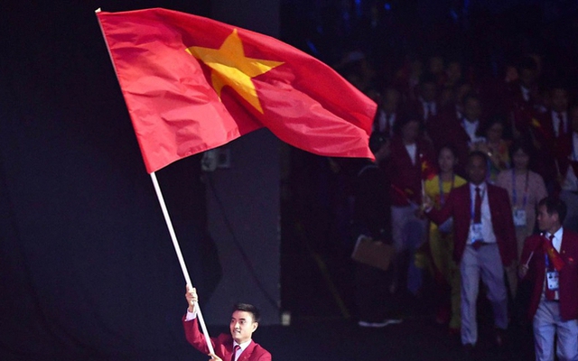 Người cầm cờ may mắn Vũ Thành An: "Tôi cảm giác bỡ ngỡ như dự SEA Games lần đầu"