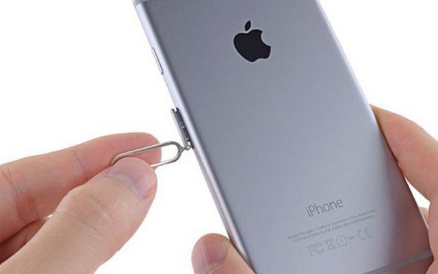 Góc làm giàu không khó: Sau 'iGiẻ' giá 500.000 đồng, Apple tiếp tục bán que chọc SIM giá 100.000 đồng - dân mạng kháo nhau: Tiền đó lên Shoppe mua được lô 500 chiếc