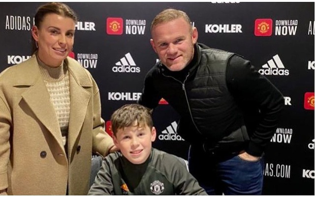Con trai Rooney lập siêu phẩm giúp MU đánh bại Man City