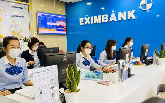 NHNN yêu cầu Eximbank giải thích với cổ đông việc bán cổ phiếu STB của Sacombank dưới mức giá tối thiểu 13.000 đồng/cp