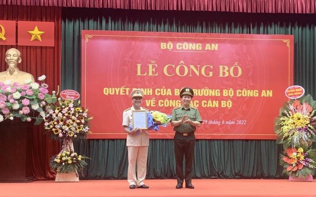 Bộ Công an công bố quyết định bổ nhiệm 2 tân Cục trưởng