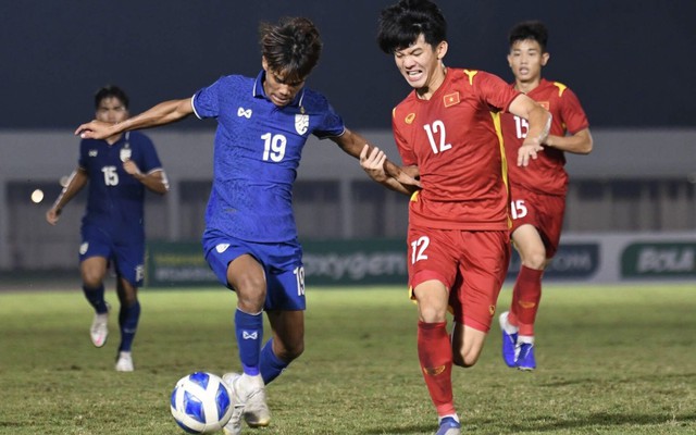 Phóng viên Indonesia: "Hàng thủ Malaysia mong manh, U19 Việt Nam đủ sức dội mưa bàn thắng"