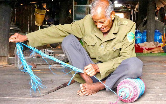 “Phép thuật” của các cụ già Jrai