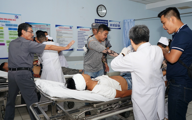 Một bác sĩ khoa cấp cứu ở Bệnh viện Gia Định bị thân nhân bệnh nhi quát tháo, bóp cổ