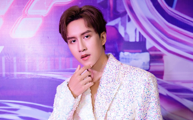 Á quân "The Debut 2018" VP Bá Vương tái xuất showbiz với MV mới