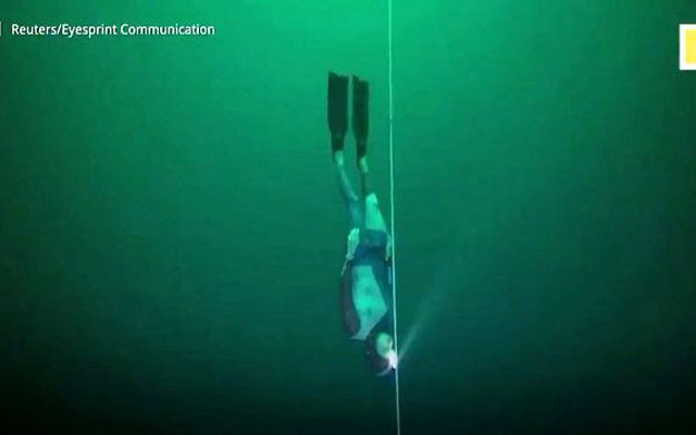 Vận động viên người Pháp lập kỷ lục thế giới về lặn sâu 120 mét
