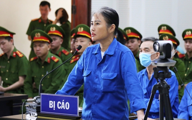 Hoàng Thị Thúy Nga phủ nhận tặng vali tiền cho cựu Giám đốc Sở GD&ĐT Quảng Ninh