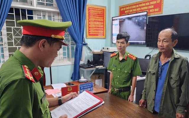 Cựu cán bộ cảng vụ Hàng không miền Trung bị bắt vì lừa 'chạy' việc làm ở sân bay Đà Nẵng