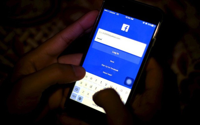 Đừng bấm vào tin nhắn Facebook nếu thấy những chữ này, có người đã mất tiền tỷ