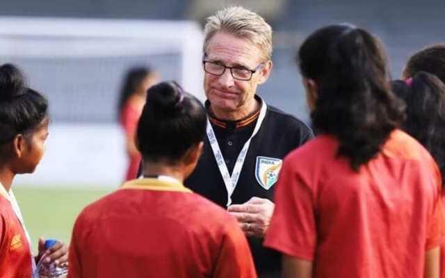 Chờ đấu tuyển Việt Nam, HLV Ấn Độ lớn tiếng đòi 3 điểm