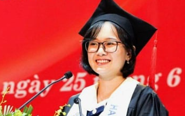 Cô gái xứ Thanh có biệt danh 'kẻ săn giải' tốt nghiệp thủ khoa ĐH Luật Hà Nội