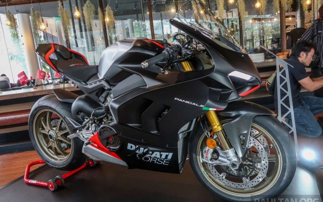 Ducati Panigale V4 SP2 2024 chính thức ra mắt, giá từ 1,5 tỷ đồng