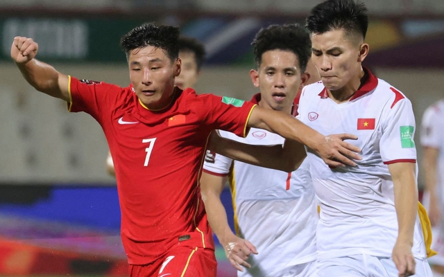 Đội tuyển Trung Quốc nhận tin phũ phàng trước ngày đấu Việt Nam, bị truyền hình nước nhà "quay lưng"