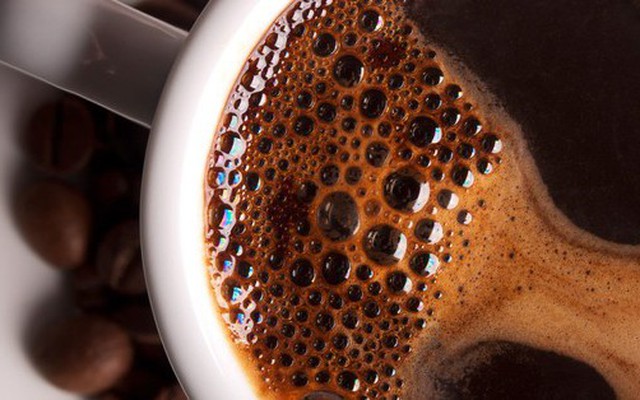 Trải nghiệm khủng khiếp khi uống 800mg caffeine một lúc - gấp đôi lượng khuyến cáo của FDA